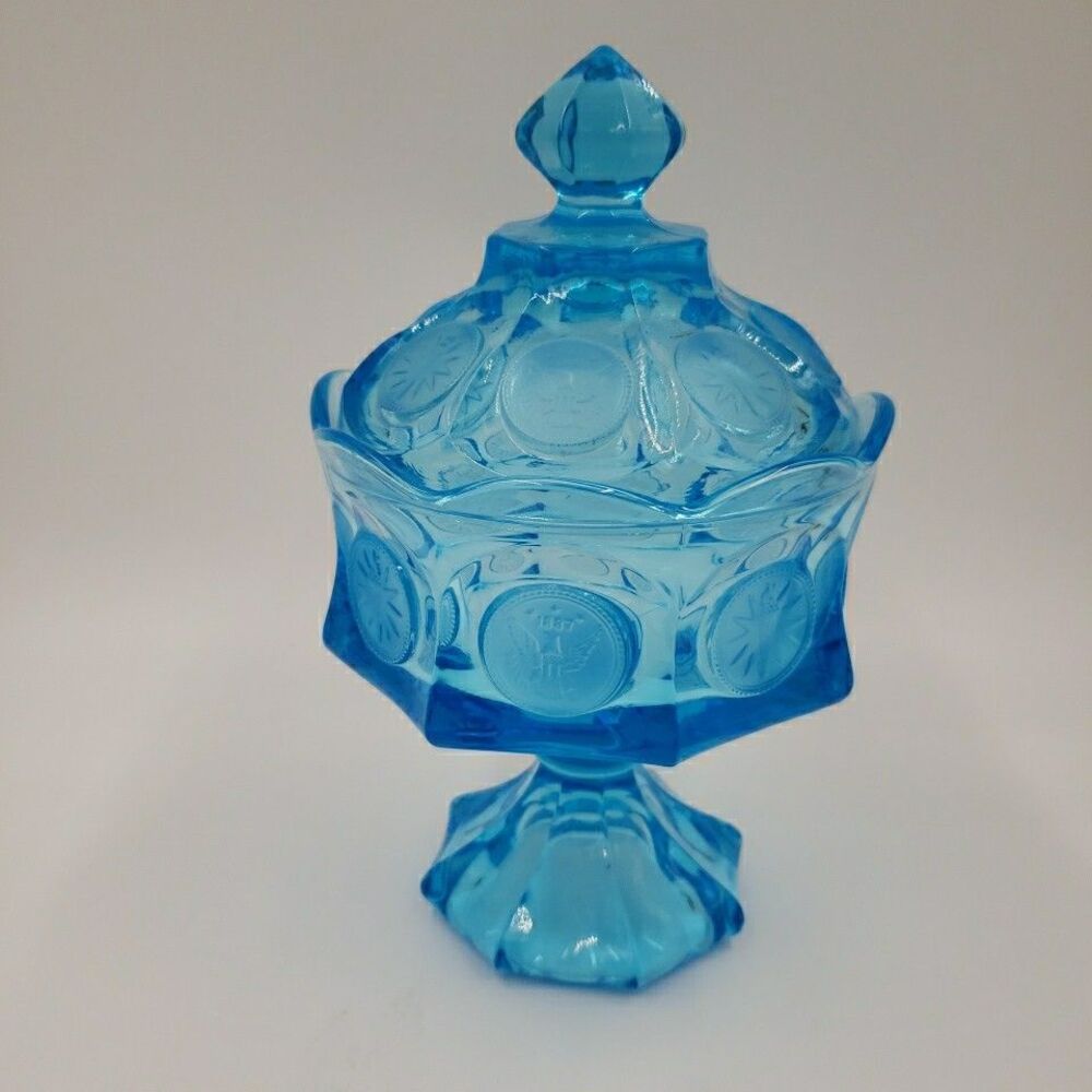 Fostoria Wedding Bowl with Lid Blue Glass Coin Medallion Covered Pedestal Dish - Picture 4 of 16